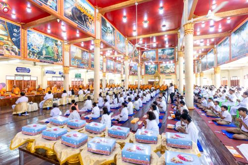 ภาพ No.288620:วันที่ 5 มกราคม พ.ศ. 2569 พิธีทอดผ้าป่าทำนุบำรุงศาสนสถาน ณ วัดตรีพาราสีมาเขต จ.พระนครศรีอยุธยา ในโครงการธรรมยาตรา กตัญญูบูชา มหาปูชนียาจารย์ พระมงคลเทพมุนี(สด จนฺทสโร) พระผู้ปราบมาร อนุสรณ์สถาน 7 แห่ง ปีที่ 14