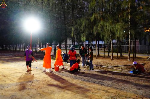 ภาพ No.321000:วันที่ 9 เมษายน พ.ศ.2569 การเตรียมงานจราจร เพื่องานถวายมหาสังฆทาน 40,000 กว่าวัดทั่วประเทศ วันคุ้มครองโลก 22 เมษายน พ.ศ.2569 วัดพระธรรมกาย