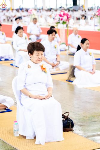 ภาพ No.342869:วันอาทิตย์ที่ 9 สิงหาคม พ.ศ.2569 พิธีจุดเทียนใจ ไฟนิรันดร์ อนันตชัย ณ รัตนบัลลังก์ วัดพระธรรมกาย