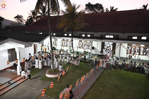 ภาพ No.278789:วันที่ 30 ตุลาคม 2568 กฐินสมทบวัดต่างประเทศ โดยคณะศิษยานุศิษย์ บูชาธรรม 81 ปี หลวงพ่อธัมมชโย ณ วัดศรีธรรมานันทะ บาลังโกด้า ประเทศศรีลังกา วัดสังฆราช อมรปุระนิกาย สมเด็จไมตรี มูรตี