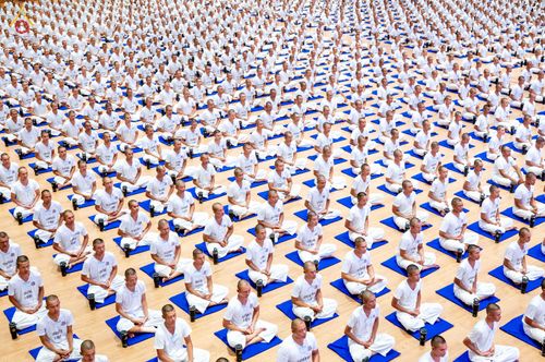 ภาพ No.340283:วันที่ 23 กรกฎาคม พ.ศ. 2569 พิธีเปิดโครงการพัฒนาคุณธรรม จริยธรรม สำหรับนักเรียนนายสิบตำรวจ (นสต.) รุ่นที่ 17 ศูนย์ฝึกอบรมตำรวจภูธรภาค 1 ระหว่างวันที่ 23-27 กรกฏาคม 2569 ( 5 วัน 4 คืน) ณ ศูนย์ปฏิบัติธรรมเวิล์ดพีช วัลเล่ย์ (World Peace Valley) เขาใหญ่  ต.ห