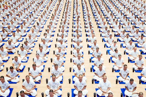 ภาพ No.340648:วันที่ 24-25 กรกฎาคม พ.ศ. 2569 โครงการพัฒนาคุณธรรม จริยธรรม สำหรับนักเรียนนายสิบตำรวจ (นสต.) รุ่นที่ 17 ศูนย์ฝึกอบรมตำรวจภูธรภาค 1 ได้จัดกิจกรรม WalkRally สวดมนต์นั่งสมาธิ และฟังธรรมจากพระอาจารย์ ณ ศูนย์ปฏิบัติธรรมเวิล์ดพีช วัลเล่ย์ (World Peace Valley) 