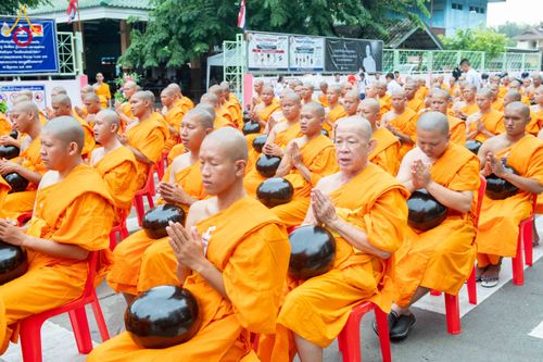 ภาพ No.350003:วันที่ 17 กันยายน พ.ศ. 2569 พิธีตักบาตรเข้าพรรษา 109 รูป ถวายเป็นพระราชกุศลสมเด็จพระบรมราชชนนีพันปีหลวง  ณ โรงเรียนสังข์อ่ำวิทยา อำเภอคลองหลวง จังหวัดปทุมธานี