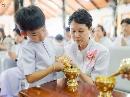 ภาพ No.259003:วันที่ 19 ตุลาคม พ.ศ. 2568 พิธีทอดกฐินสามัคคีทั่วไทย 30,000 วัด โดยคณะศิษยานุศิษย์ บูชาธรรม 81 ปี หลวงพ่อธัมมชโย วัดเกาะแรต อ.บางเลน จ.นครปฐม