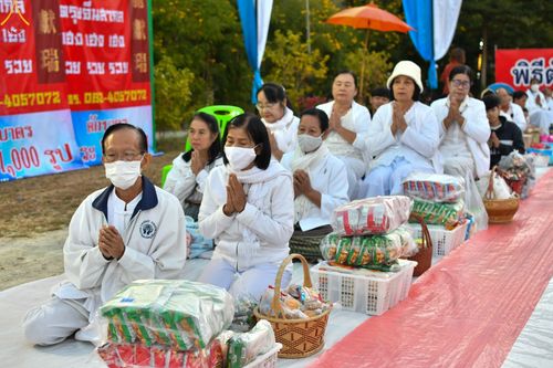 ภาพ No.123654:พิธีตักบาตรพระ ๑,๐๐๐ รูป ทำบุญครบรอบวัดห้วยตองสัก ๓๖ ปี วันเสาร์ที่ ๑๐ กุมภาพันธ์ พ.ศ. ๒๕๖๗ ณ วัดห้วยตองสัก อ.จอมทอง จ.เชียงใหม่