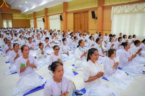 ภาพ No.155668:โครงการ อุบาสกแก้ว อุบาสิกาแก้ว รุ่นที่ 2 ตัวแทนทอดกฐินสามัคคีทั่วไทย 30,000 วัด ระหว่างวันที่ 13-15 กันยายน พ.ศ. 2567 ณ ศูนย์ปฏิบัติธรรมนครราชสีมา