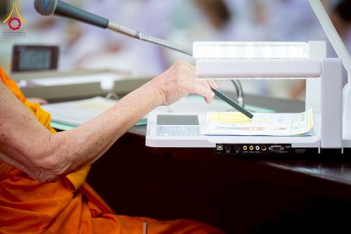 ภาพ No.224177:วันที่ 3-5 พฤษภาคม พ.ศ. 2568  กิจวัตร-กิจกรรมโครงการปฏิบัติธรรมอบรมศีลธรรม “บวชอุบาสิกาแก้ว” ถวายเป็นพระราชกุศล แด่พระบาทสมเด็จพระเจ้าอยู่หัว เนื่องในโอกาสมหามงคล “วันฉัตรมงคล” ณ วัดพระธรรมกาย อ.คลองหลวง จ.ปทุมธานี