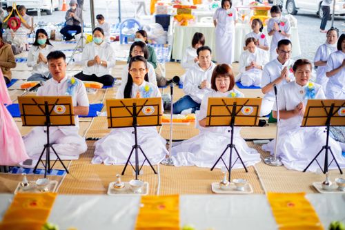 ภาพ No.192503:พิธีถวายภัตตาหารเป็นสังฆทาน แด่พระธรรมยาตรา ณ อนุสรณ์สถานคลองบางนางแท่น อ.สามพราน จ.นครปฐม ในโครงการธรรมยาตรา กตัญญูบูชา มหาปูชนียาจารย์ พระมงคลเทพมุนี(สด จนฺทสโร) พระผู้ปราบมาร อนุสรณ์สถาน 7 แห่ง ปีที่ 13 วันที่ 10 มกราคม พ.ศ. 2568