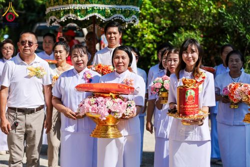 ภาพ No.171529:พิธีทอดกฐิน ณ วัดหนองอาบช้าง อ.จอมทอง จ.เชียงใหม่ ในโครงการกฐินสามัคคีทั่วไทย 30,000 วัด บูชาธรรม 80 ปี หลวงพ่อธัมมชโย โดยคณะศิษยานุศิษย์วัดพระธรรมกาย วันที่ 29 ตุลาคม พ.ศ. 2567