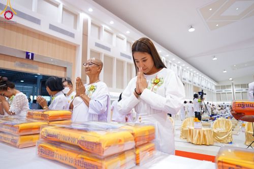 ภาพ No.95063:พิธีทอดกฐินสามัคคีทั่วไทย 5,000 วัด ณ สถาบันธรรมชัย จ.อยุธยา วันที่ 12 พฤศจิกายน พ.ศ. 2566