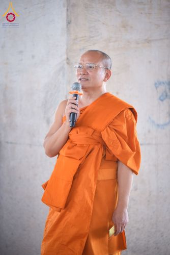 ภาพ No.152570:พิธีเททองหล่อพระพุทธรูปประจำสัตตมหาสถาน ธรรมอุทยานอุโบสถวัดสายสุวพรรณ - กิจกรรมปลูกต้นไม้เฉลิมพระเกียรติ พระบาทสมเด็จพระเจ้าอยู่หัว วันที่ 26 กรกฎาคม พ.ศ. 2567