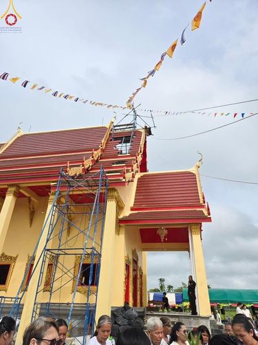 ภาพ No.168718:พิธีทอดกฐิน ณ วัดห้วยอุดม จ.บุรีรัมย์ ในโครงการกฐินสามัคคีทั่วไทย 30,000 วัด บูชาธรรม 80 ปี หลวงพ่อธัมมชโย โดยคณะศิษยานุศิษย์วัดพระธรรมกาย วันที่ 20 ตุลาคม พ.ศ. 2567