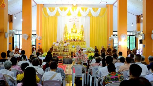 ภาพ No.258059:วันที่ 18 ตุลาคม พ.ศ. 2568 พิธีทอดกฐินสามัคคีทั่วไทย 30,000 วัด โดยคณะศิษยานุศิษย์ บูชาธรรม 81 ปี หลวงพ่อธัมมชโย ณ วัดสนมไทย อ.หนองแค จ.สระบุรี