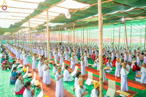 ภาพ No.62965:Photo Story  มหัศจรรย์วัดดงดินแดง Episode 2 โครงการบรรพชาอุปสมบทหมู่ ฟื้นฟูพระพุทธศาสนาทั่วไทย ณ วัดดงดินแดง อ.อมก๋อย จ.เชียงใหม่ วันที่ 3 เมษายน พ.ศ. 2567