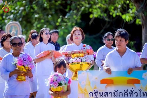 ภาพ No.275396:วันที่ 5 พฤศจิกายน พ.ศ. 2568 พิธีทอดกฐินสามัคคีทั่วไทย ณ วัดหนองสระแก ต.บึงกอก อ.บางระกำ จ.พิษณุโลก โดยคณะศิษยานุศิษย์ บูชาธรรม 81 ปี หลวงพ่อธัมมชโย
