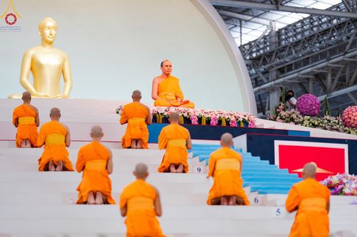 ภาพ No.182732:พิธีปฎิบัติธรรมและพิธีรับมอบต้นสมบัติจักรพรรดิ วันอาทิตย์ที่ 15 ธันวาคม พ.ศ. 2567 ณ สภาธรรมกายสากล วัดพระธรรมกาย