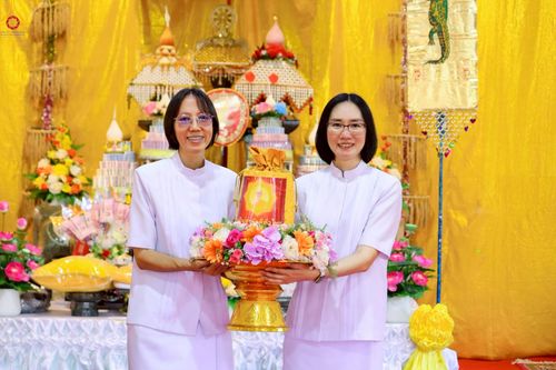 ภาพ No.259026:วันที่ 19 ตุลาคม พ.ศ. 2568 พิธีทอดกฐินสามัคคีทั่วไทย 30,000 วัด โดยคณะศิษยานุศิษย์ บูชาธรรม 81 ปี หลวงพ่อธัมมชโย ณ วัดสุคันธาราม อ.วังน้อย จ.พระนครศรีอยุธยา