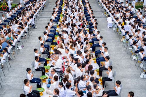 ภาพ No.213623:วันอาทิตย์ที่ 30 มีนาคม พ.ศ. 2568 พิธีตัดปอยผม โครงการหน่อแก้วเปรียญธรรม รุ่นที่ 13 ณ ค่ายจองแชมป์ หมู่กุฏิสามเณรเปรียญธรรม วัดพระธรรมกาย