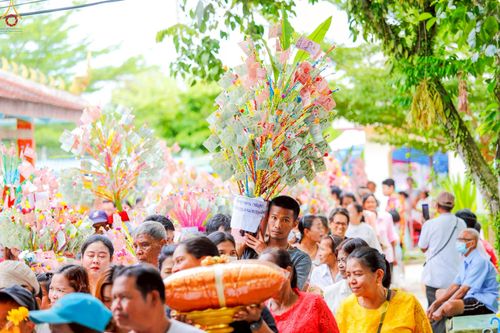 ภาพ No.255726:วันที่ 14 ตุลาคม พ.ศ. 2568 พิธีทอดกฐินสามัคคีทั่วไทย 30,000 วัด โดยคณะศิษยานุศิษย์ บูชาธรรม 81 ปี หลวงพ่อธัมมชโย ณ วัดควนปิยาราม ต.ปากพะยูน อ.ปากพะยูน จ.พัทลุง