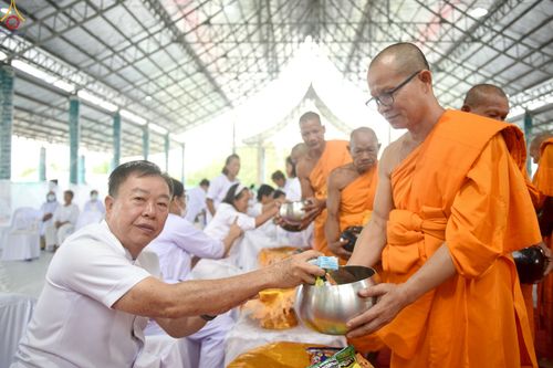 ภาพ No.248942:วันที่ 26-28 กันยายน พ.ศ. 2568 โครงการอบรมอุบาสกแก้ว อุบาสิกาแก้ว รุ่นที่ 3 ตัวแทนทอดกฐินสามัคคีทั่วไทย 30,000 วัด  ณ ศูนย์ปฏิบัติธรรมวิหารแดง อ.วิหารแดง จ.สระบุรี