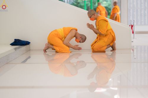 ภาพ No.84801:พิธีอธิษฐานพรรษา ของคณะสงฆ์ ในวันเข้าพรรษา แรม 1 ค่ำ เดือน 8 วันที่ 2 สิงหาคม พ.ศ. 2566 ณ โบสถ์พระไตรปิฎก วัดพระธรรมกาย ต.คลองสาม อ.คลองหลวง จ.ปทุมธานี