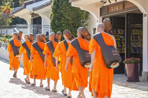 ภาพ No.68015:พิธีบรรพชาสามเณร รุ่นที่ 9 ประจำปี 2565 ณ วัดพระธรรมกายฮ่องกง ประเทศสาธารณรัฐประชาชนจีน วันที่ 24 ธันวาคม พ.ศ. 2565