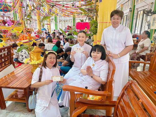 ภาพ No.173631:พิธีทอดกฐิน ณ วัดหนองม่วง จ.ระยอง ในโครงการกฐินสามัคคีทั่วไทย 30,000 วัด บูชาธรรม 80 ปี หลวงพ่อธัมมชโย โดยคณะศิษยานุศิษย์วัดพระธรรมกาย วันที่ 27 ตุลาคม พ.ศ. 2567