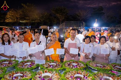 ภาพ No.118684:พิธีถวายภัตตาหารเป็นสังฆทาน แด่คณะพระธรรมยาตรา วันที่ 25 มกราคม พ.ศ. 2567 ณ อนุสรณ์สถานบางนางแท่น จ.นครปฐม