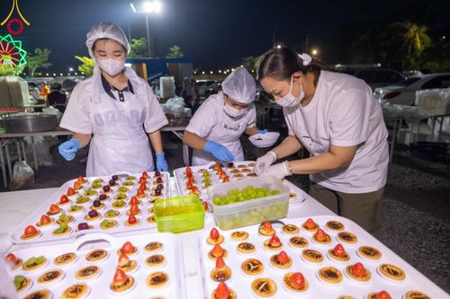 ภาพ No.113592:พิธีถวายภัตตาหารเป็นสังฆทาน แด่คณะพระธรรมยาตรา ปีที่ 12 วันที่ 17 มกราคม พ.ศ. 2567 ณ วัดโบสถ์(บน) บางคูเวียง จ.นนทบุรี
