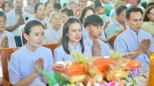 ภาพ No.259602:วันที่ 19 ตุลาคม พ.ศ. 2568 พิธีทอดกฐินสามัคคีทั่วไทย 30,000 วัด โดยคณะศิษยานุศิษย์ บูชาธรรม 81 ปี หลวงพ่อธัมมชโย ณ วัดเจริญวราราม อ.บางบ่อ จ.สมุทรปราการ