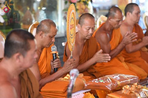 ภาพ No.183152:พิธีทอดกฐิน ณ วัดวาลุการาม จ.สระบุรี ในโครงการทอดกฐินสามัคคีทั่วไทย 30,000 วัด บูชาธรรม 80 ปี หลวงพ่อธัมมชโย โดยคณะศิษยานุศิษย์วัดพระธรรมกาย วันที่ 12 พฤศจิกายน พ.ศ. 2567