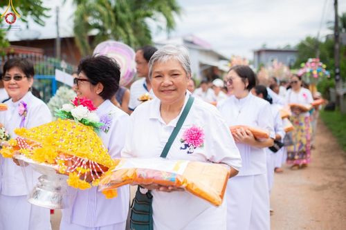 ภาพ No.167226:พิธีทอดกฐิน ณ วัดจำปาทอง อ.บ้านเขว้า จ.ชัยภูมิ ในโครงการกฐินสามัคคีทั่วไทย 30,000 วัด บูชาธรรม 80 ปี หลวงพ่อธัมมชโย โดยคณะศิษยานุศิษย์วัดพระธรรมกาย วันที่ 24 ตุลาคม พ.ศ. 2567