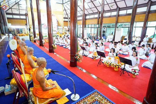 ภาพ No.93498:พิธีทอดกฐินสามัคคีทั่วไทย 5,000 วัด สร้างกุฏิที่พักสงฆ์ และอาคารปฎิบัติธรรม ณ วัดกลางธนรินทร์ ต.บ้านแป้ง อ.พรหมบุรี จ.สิงห์บุรี วันที่ 12 พฤศจิกายน พ.ศ. 2566