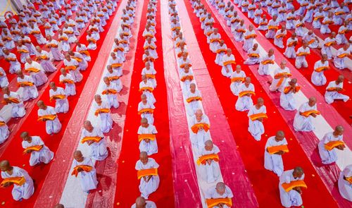 ภาพ No.103221:พิธีบรรพชา พิธีขอศีลและนิสัย ธรรมทายาทชาวอินโดนีเซียกว่า 1,000 คน ณ มหาเจดีย์บุโรพุทโธ ประเทศอินโดนีเซีย ในวันที่ 19 ธันวาคม พ.ศ. 2566