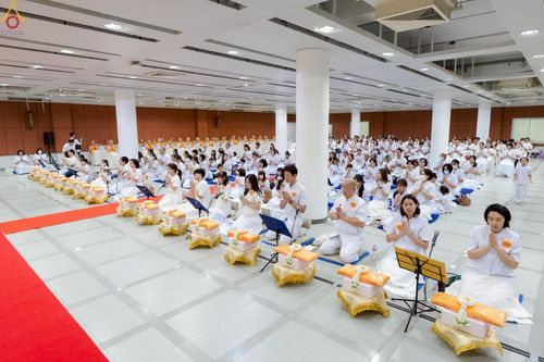 ภาพ No.228181:วันอาทิตย์ที่ 1 มิถุนายน พ.ศ.2568 พิธีถวายมหาสังฆทานพระ 100 รูป สโมสรซุปเปอร์คิดส์ ปีที่ 6 ณ ห้อง SPD 8 สภาธรรมกายสากล วัดพระธรรมกาย