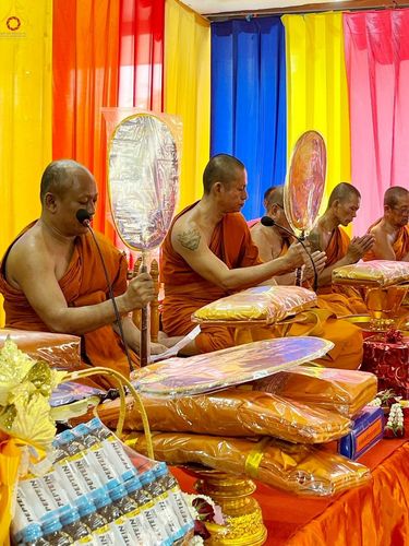 ภาพ No.264035:วันที่ 19 ตุลาคม พ.ศ. 2568 พิธีทอดกฐินสามัคคีทั่วไทย 30,000 วัด โดยคณะศิษยานุศิษย์ บูชาธรรม 81 ปี หลวงพ่อธัมมชโย ณ วัดน้อยนางหงษ์ ต.ท่าจีน  อ.เมืองสมุทรสาคร จ.สมุทรสาคร