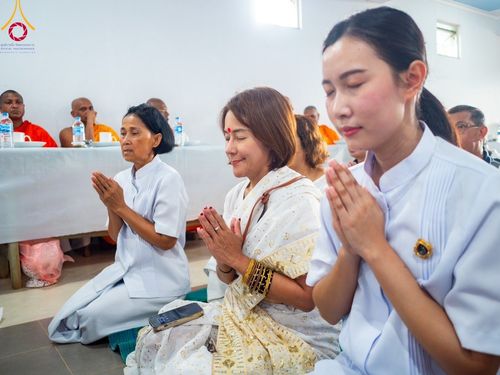 ภาพ No.97752:พระครูสมุห์สนิทวงศ์ วุฑฺฒิวํโส, ดร.  ผู้แทนวัดพระธรรมกาย ร่วมบุญถวายกฐิน ณ วัดกัลละปิติยะ มาตาเล ศรีลังกา Kathina Kalapitiya Matale SriLanka วันที่ 17 พฤศจิกายน พ.ศ. 2566