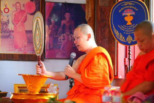 ภาพ No.165259:พิธีทอดกฐิน วัดศรีปูตา จ.เชียงราย ในโครงการกฐินสามัคคีทั่วไทย 30,000 วัด บูชาธรรม 80 ปี หลวงพ่อธัมมชโย โดยคณะศิษยานุศิษย์วัดพระธรรมกาย วันที่ 20 ตุลาคม พ.ศ. 2567