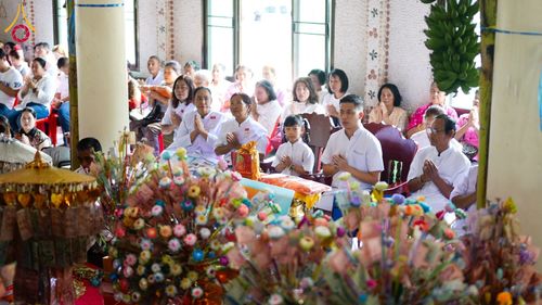 ภาพ No.183331:พิธีทอดกฐิน ณ วัดสำนักสงฆ์ห้วยเสือ จ.ราชบุรี ในโครงการทอดกฐินสามัคคีทั่วไทย 30,000 วัด บูชาธรรม 80 ปี หลวงพ่อธัมมชโย โดยคณะศิษยานุศิษย์วัดพระธรรมกาย วันที่ 20 ตุลาคม พ.ศ. 2567