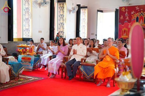 ภาพ No.182661:พิธีทอดกฐิน ณ วัดนาหนอง อ.เมือง จ.ราชบุรี ในโครงการทอดกฐินสามัคคีทั่วไทย 30,000 วัด บูชาธรรม 80 ปี หลวงพ่อธัมมชโย โดยคณะศิษยานุศิษย์วัดพระธรรมกาย วันที่ 9 พฤศจิกายน พ.ศ. 2567