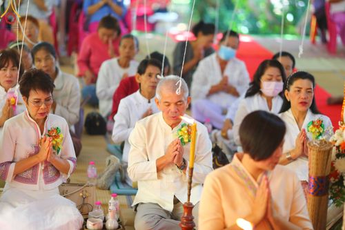 ภาพ No.97913:พิธีทอดกฐินสามัคคีทั่วไทย 5,000 วัด ณ ศูนย์ปฎิบัติธรรมแม่สรวย จ.เชียงราย วันที่ 19 พฤศจิกายน พ.ศ. 2566