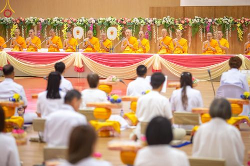 ภาพ No.212684:วันอาทิตย์ที่ 23 มีนาคม พ.ศ. 2568 พิธีร่วมบุญโครงการบรรพชาสามเณร 5,000 รูป ณ ห้องแก้วสารพัดนึก 2 วัดพระธรรมกาย