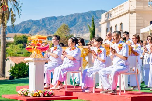 ภาพ No.100287:พิธีทอดกฐินบรมจักรพรรดิ ณ วัดพระธรรมกายแคลิฟอร์เนีย เมืองอาซูซ่า รัฐแคลิฟอร์เนีย ประเทศสหรัฐอเมริกา วันอาทิตย์ที่ 12 พฤศจิกายน พ.ศ. 2566