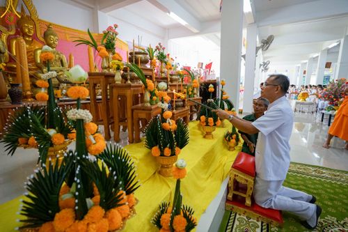 ภาพ No.97776:พิธีทอดกฐินสามัคคีทั่วไทย 5,000 วัด ณ วัดโนนสวรรค์ จ.เพชรบูรณ์ วันที่ 19 พฤศจิกายน พ.ศ. 2566
