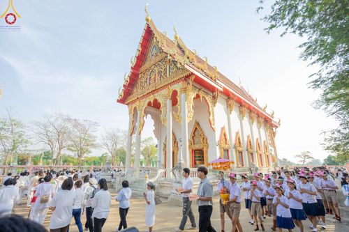 ภาพ No.200343:พิธีทอดผ้าป่าทำนุบำรุงศาสนสถาน ณ วัดผาสุการาม ตำบลบางไทรป่า อำเภอบางเลน จังหวัดนครปฐม ในโครงการธรรมยาตรา กตัญญูบูชา มหาปูชนียาจารย์ พระมงคลเทพมุนี(สด จนฺทสโร) พระผู้ปราบมาร อนุสรณ์สถาน 7 แห่ง ปีที่ 13 วันที่ 22 มกราคม พ.ศ. 2568