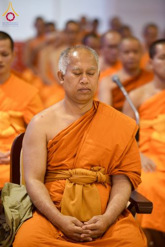 ภาพ No.232115:วันอาทิตย์ที่ 6 กรกฏาคม พ.ศ. 2568 พิธีมอบโล่เกียรติคุณ สวดธัมมจักกัปปวัตตนสูตร และรางวัลโครงการผู้นำแสงสว่างออนไลน์ ณ ห้องแก้วสารพัดนึก1 สภาธรรมกายสากล วัดพระธรรมกาย