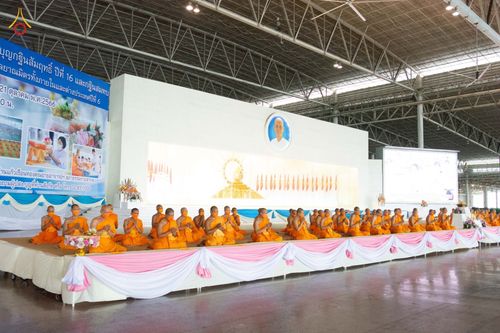 ภาพ No.91118:พิธีร่วมบุญกฐินสัมฤทธิ์ปีที่ 16 และกฐินสมทบวัดกัลยาณมิตรทั้งภายใน และต่างประเทศปีที่ 6 ณ บ้านแก้วเรือนทองคุณยายฯ วัดพระธรรมกาย วันเสาร์ที่ 21 ตุลาคม พ.ศ. 2566