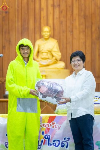 ภาพ No.185998:กิจกรรมวันรวมพลังเด็กดี V-Star ผู้นำฟื้นฟูศีลธรรมโลก จังหวัดแพร่ ณ ธุดงคสถานพรรัตนะแพร่ ต.แม่เกิ๋ง อ.วังชิ้น จังหวัดแพร่ วันที่ 23 ธันวาคม พ.ศ. 2567