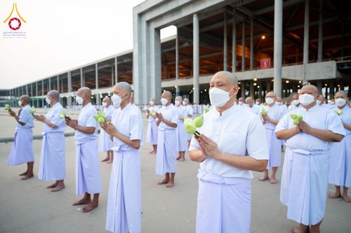 ภาพ No.63104:โครงการอุปสมบทหมู่ บูชาธรรมหลวงพ่อธัมมชโย พ.ศ.2567 ณ ลานธรรม พระมหาธรรมกายเจดีย์ วัดพระธรรมกาย วันที่ 13 เมษายน พ.ศ.2567
