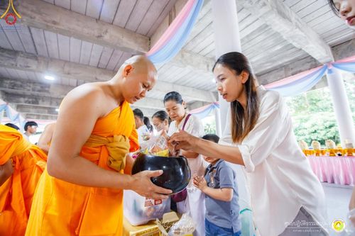 ภาพ No.164766:พิธีทอดกฐินสามัคคี เพื่อสมทบทุนสร้างศาลา ณ ศูนย์ปฏิบัติธรรมสวนผึ้ง จ.ราชบุรี วันที่ 19 ตุลาคม พ.ศ. 2567